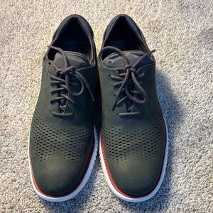 Men's Green Lace-Up Shoes